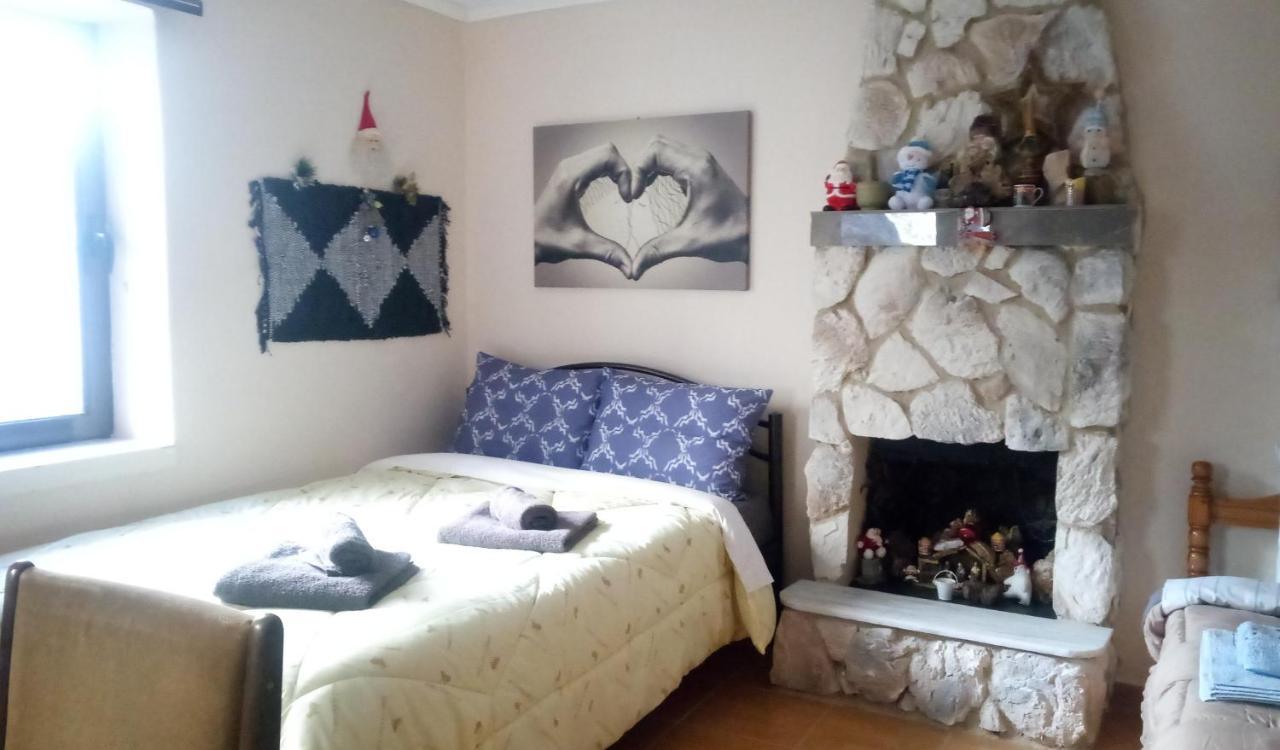 Argiris Old City House 1 كالامباكا المظهر الخارجي الصورة