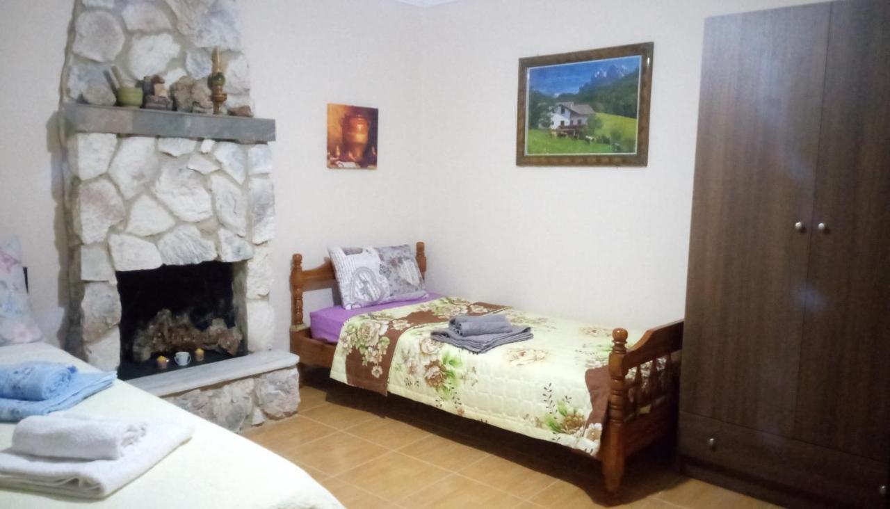 Argiris Old City House 1 كالامباكا المظهر الخارجي الصورة